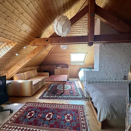 Laura فندق مبيت وإفطار