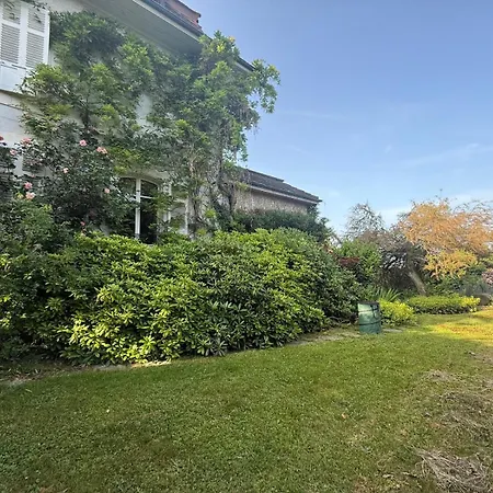 Laura Bed & Breakfast